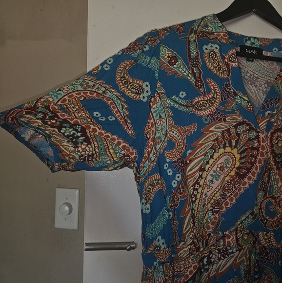 Summer beach dress - Picture 5 of 9